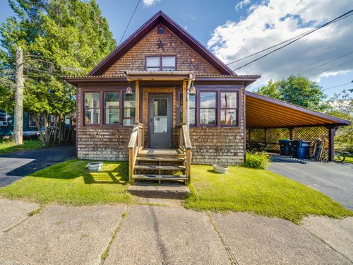 20 Broad St, Tupper Lake, NY, 12986-2034 | Card Image