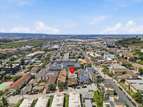 1-1124 Fresno St, San Diego, CA, 92110-1759 | Card Image