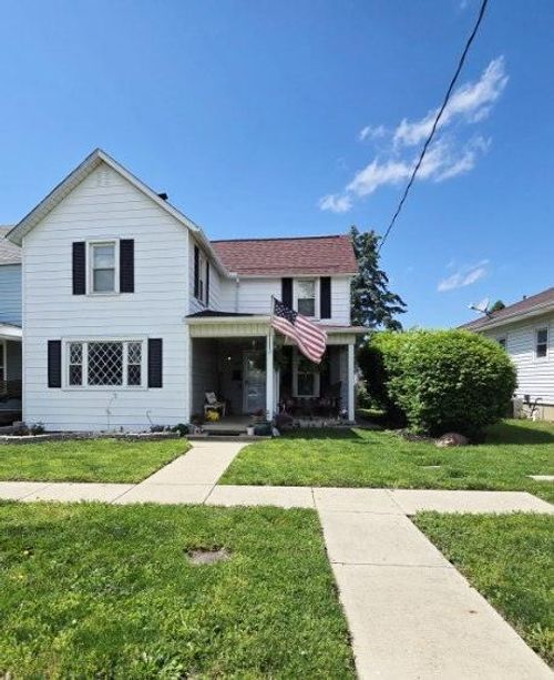124 Jefferson St, Mount Sterling, OH, 43143-1161 | Card Image