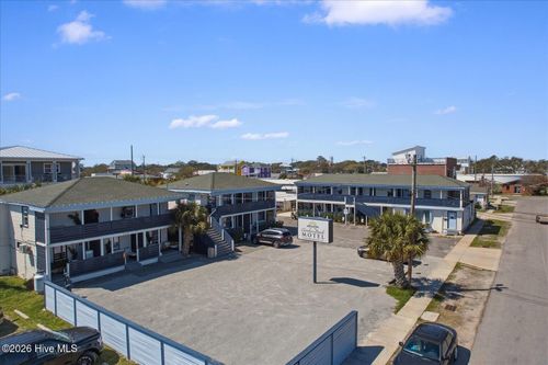 213 Raleigh Ave, Carolina Beach, NC, 28428-4904 | Card Image