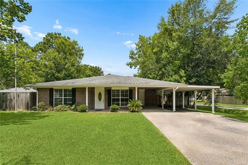 39291 Oak St, Pearl River, LA, 70452-5004 | Card Image