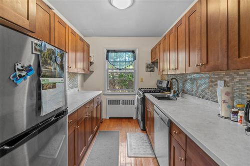apt-54-186 Pinewood Rd, Hartsdale, NY, 10530-1415 | Card Image