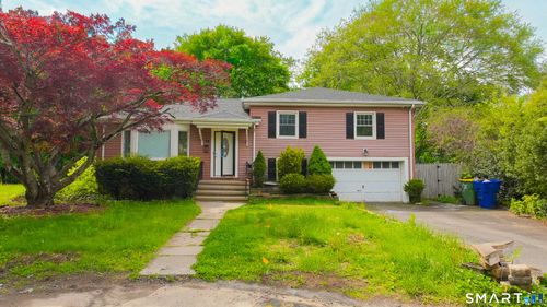 24 Sunfield Cir, Waterbury, CT, 06708-1513 | Card Image