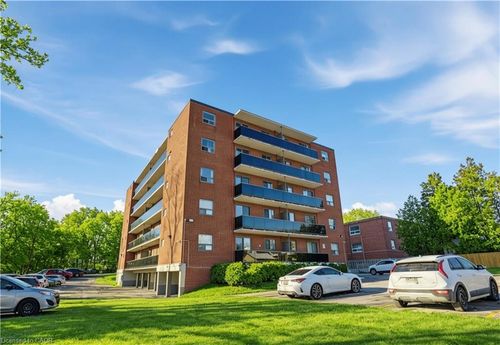 38-2373 King St E, Hamilton, ON, L8K1X9 | Card Image