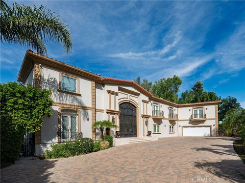 18047 Karen Drive, Encino, CA, 91316 | Card Image