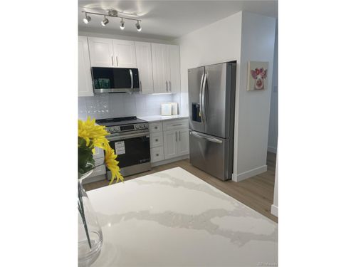 apt-8d-655 S Alton Way, Denver, CO, 80247-1782 | Card Image