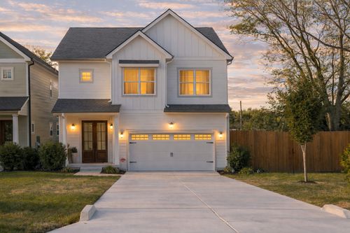 6311 James Ct, Nashville, TN, 37209-1214 | Card Image