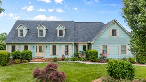 3054 Hawthorne St, Athens, TN, 37303-5012 | Card Image