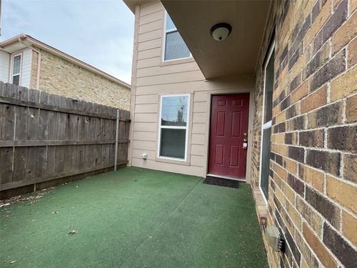 c-5516 Lewis Court, North Richland Hills, TX, 76180 | Card Image