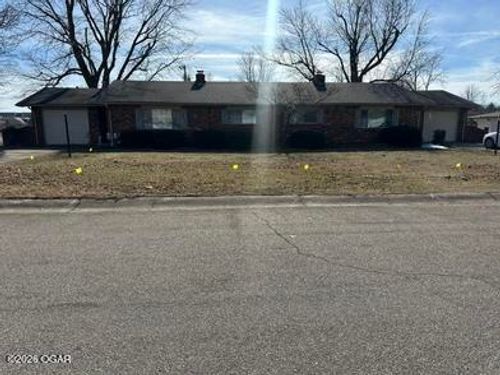 2926/2916 E 25th Street, Joplin, MO, 64804 | Card Image