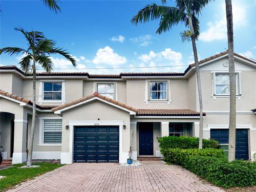 1074 Ne 41st Pl, Homestead, FL, 33033-5936 | Card Image