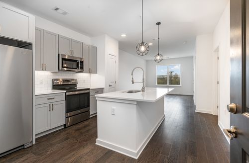 227-1677 54th Ave N, Nashville, TN, 37209-1468 | Card Image
