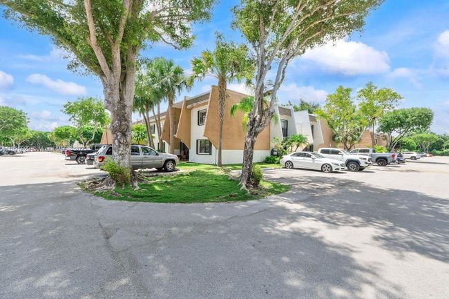 APT-215 - 8261 Sw 128 Th St, Condo with 2 bedrooms, 2 bathrooms and null parking in Pinecrest FL | Image 18