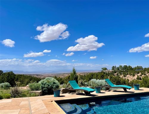 35 Vista Hermosa, Santa Fe, NM, 87506-0095 | Card Image