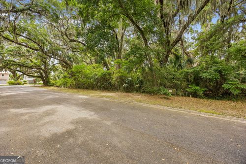 103 Wagner Ln, Saint Mary's, GA, 31558-1125 | Card Image