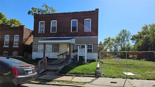 884 Canaan Ave, Saint Louis, MO, 63147-2025 | Card Image