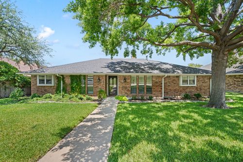 1305 Tierra Calle, Carrollton, TX, 75006-1523 | Card Image
