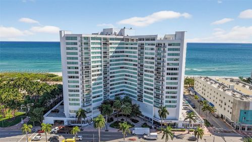 1131-7135 Collins Ave, Miami Beach, FL, 33141-3275 | Card Image