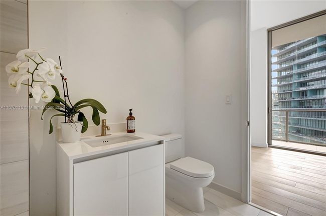 APT-1409 - 2655 S Bayshore Dr, Condo with 2 bedrooms, 3 bathrooms and null parking in Coconut Grove FL | Image 32