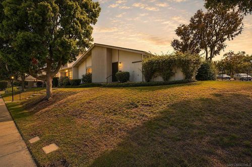 9645 Easter Way, San Diego, CA, 92121-1907 | Card Image