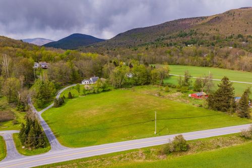 136 Fox Run, Arlington, VT, 05250-4451 | Card Image