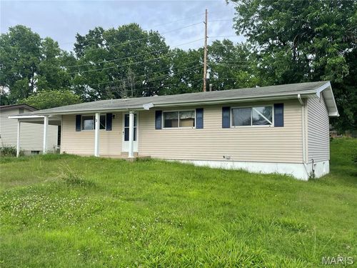 4136 Golden Valley Drive, Unincorporated, MO, 63129 | Card Image