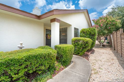 5823 Archwood, San Antonio, TX, 78239-1409 | Card Image