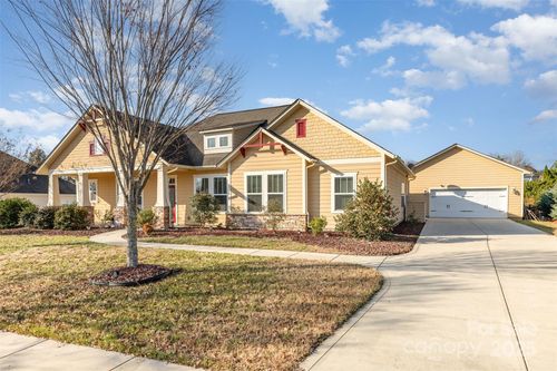 10585 Sweethaven Ln, Harrisburg, NC, 28075-9701 | Card Image