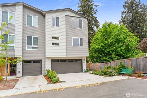 c4-13628 Manor Way, Lynnwood, WA, 98087-1928 | Card Image