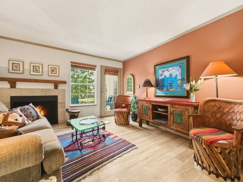 5203-2501 W Zia Rd, Santa Fe, NM, 87505-5756 | Card Image
