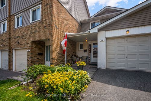 69-69 Carisbrooke Crt, Brampton, ON, L6S3K1 | Card Image