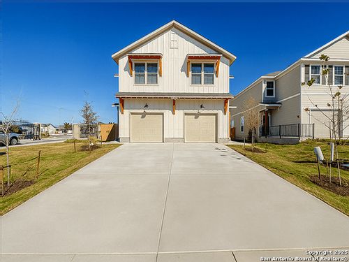 2-10223 Tulipwood Run, San Antonio, TX, 78252-4756 | Card Image