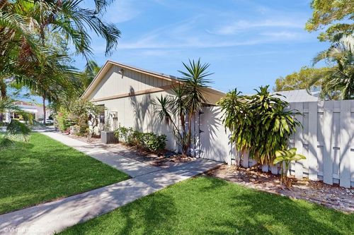 c-8912 Thumbwood Cir, Boynton Beach, FL, 33436-7907 | Card Image