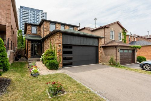 241 Rosedale Heights Dr, Thornhill, ON, L4J6Y3 | Card Image