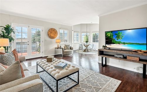 1-506 N Helberta Ave, Redondo Beach, CA, 90277-3181 | Card Image