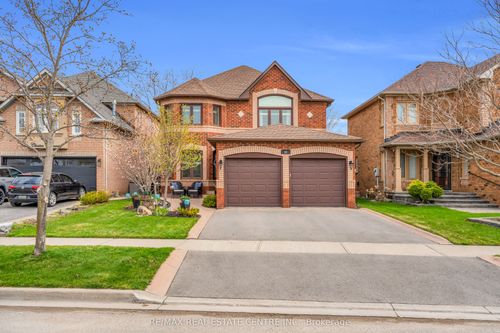 48 Chester Cres, Georgetown, ON, L7G5W5 | Card Image