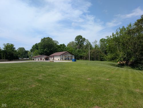 532 N Kristi Rd, Martinsville, IN, 46151-5802 | Card Image