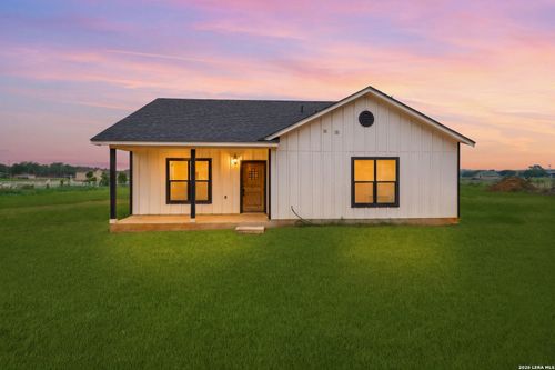 20922 Kinney Rd, Somerset, TX, 78069 | Card Image