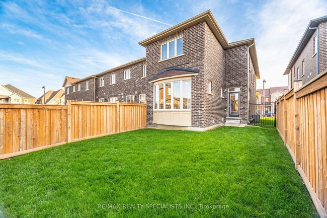 69 Phyllis Dr, House attached with 4 bedrooms, 3 bathrooms and 2 parking in Caledon ON | Image 26