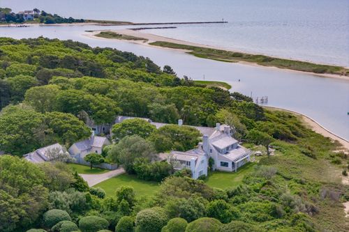 17 Indian Trl, Osterville, MA, 02655 | Card Image