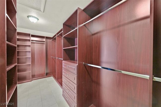 3367 Trickling Stream Cir, House other with 5 bedrooms, 3 bathrooms and null parking in Las Vegas NV | Image 21