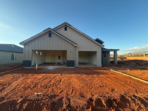 46 W Serenity Cir, Ivins, UT, 84738-6382 | Card Image