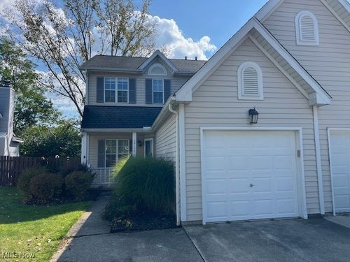 23155 Wainwright Ter, Olmsted Falls, OH, 44138-3213 | Card Image