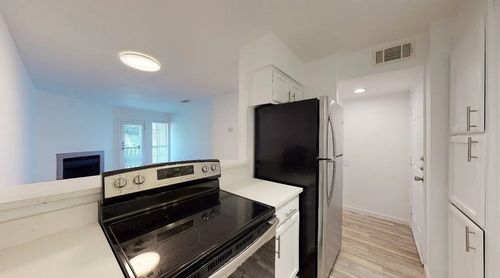 apt-206-4717 Columbia Ave, Dallas, TX, 75226-1070 | Card Image