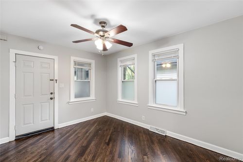 1785 Channing St, Ferndale, MI, 48220-2185 | Card Image
