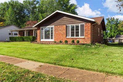 12661 Treeyard Lane, House other with 3 bedrooms, 2 bathrooms and null parking in St Louis MO | Image 3