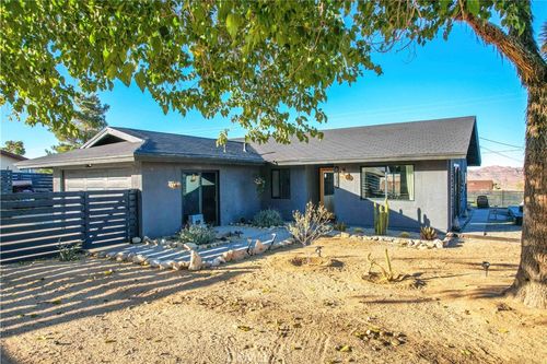 60670 Pueblo Trl, Joshua Tree, CA, 92252 | Card Image