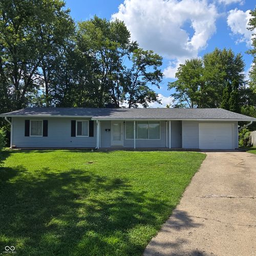 240 Shelton Pl, New Whiteland, IN, 46184-1257 | Card Image