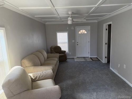 3517 Fern Ave, Burton, MI, 48529-1344 | Card Image