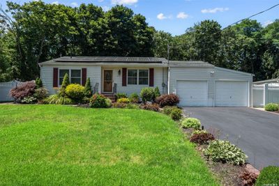 708 Amsterdam Avenue, House other with 3 bedrooms, 1 bathrooms and null parking in East Patchogue NY | Image 1